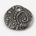 5/8" Antique Pewter TierraCast Jardin Charm #CK812
