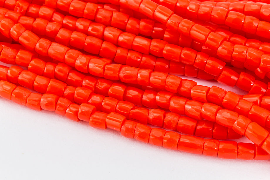 9/0 Opaque Chinese Red 3-Cut Czech Seed Bead (5 Gm, Hank, 10 Hanks) #CSP006